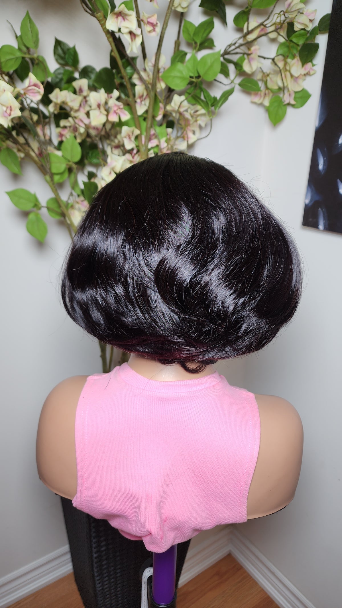 Office laid bob