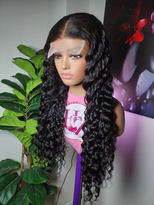 Loose wave wig