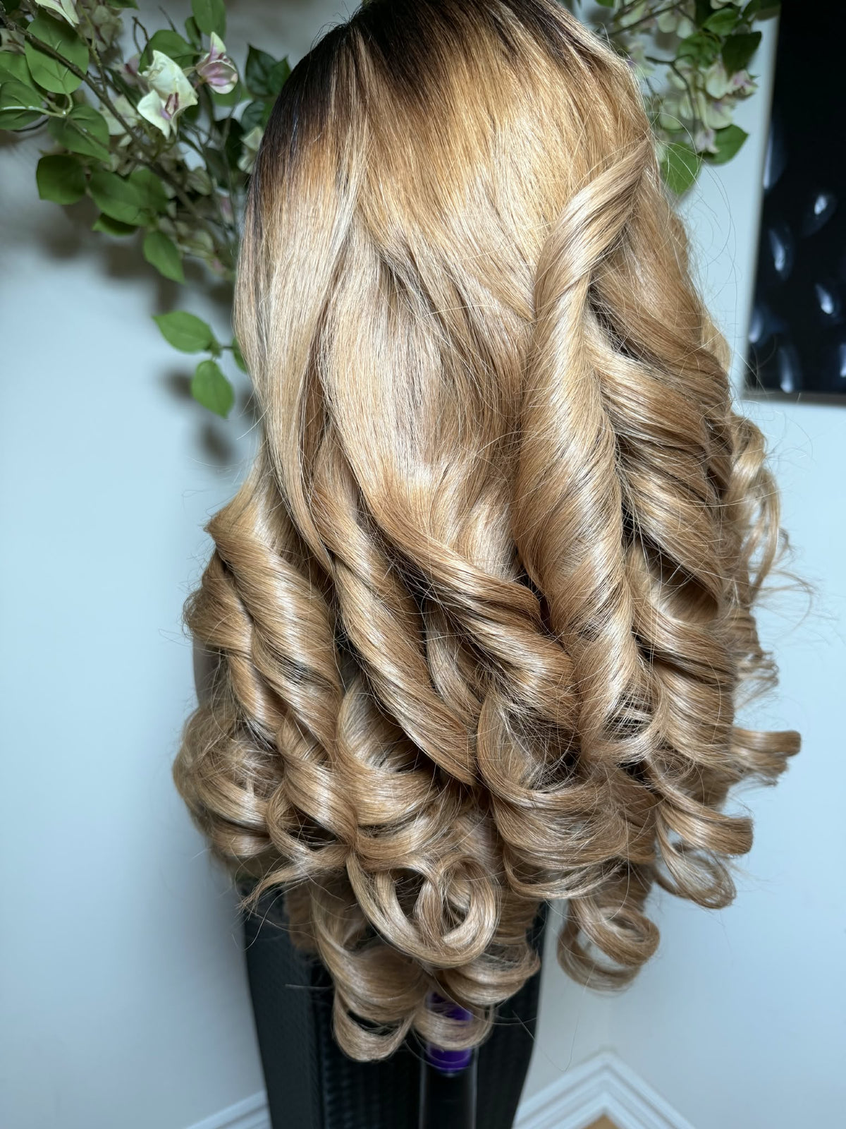 Goldenlux wig