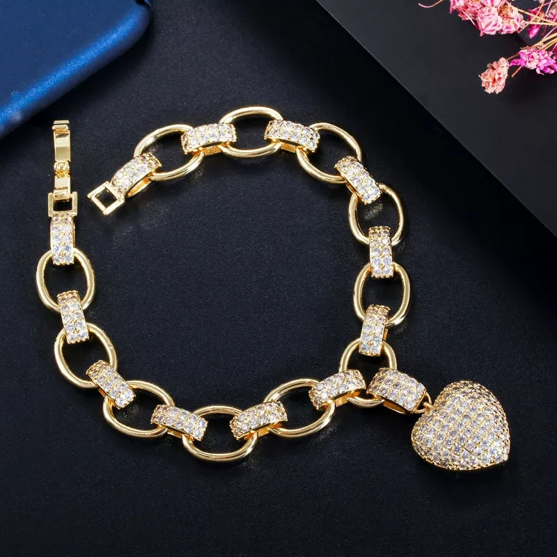 Heart charm bracelet